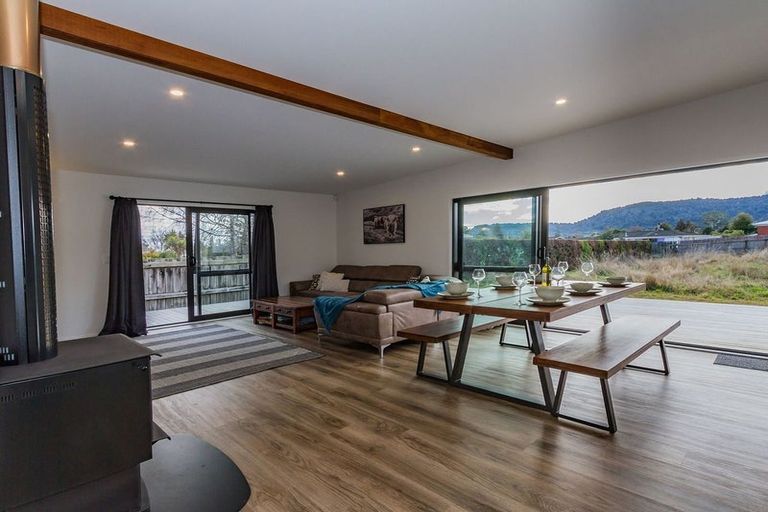 Photo of property in 5 Heartwood Lane, Ohakune, 4625