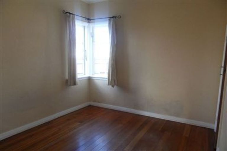 Photo of property in 63 Kemp Street, Kilbirnie, Wellington, 6022