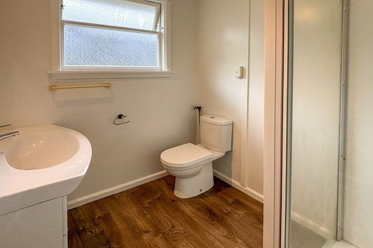 Photo of property in 2/54 Linwood Avenue, Linwood, Christchurch, 8011