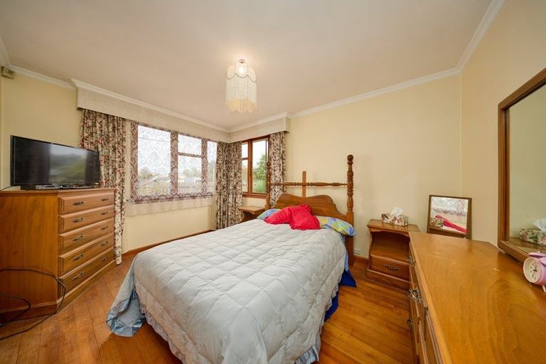 Photo of property in 32 Leslie Street, Waiau, 7332
