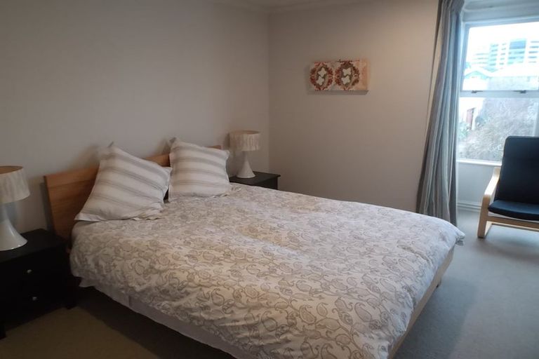 Photo of property in 153c Grant Road, Thorndon, Wellington, 6011