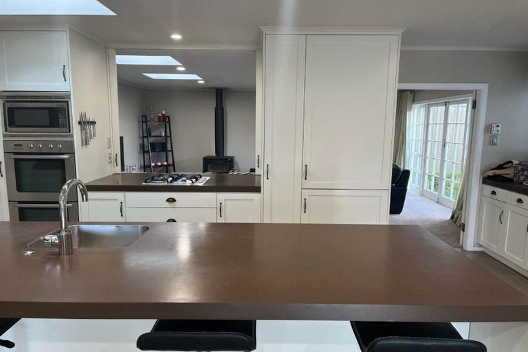 Photo of property in 22a Waiwera Place, Merrilands, New Plymouth, 4312