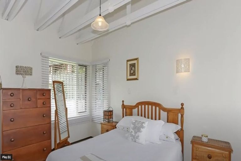 Photo of property in 10 Pamir Place, Welcome Bay, Tauranga, 3112