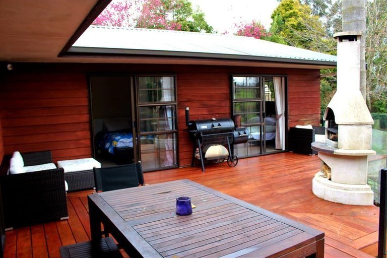 Photo of property in 11 Gilmore Road, Glenbrook, Waiuku, 2681