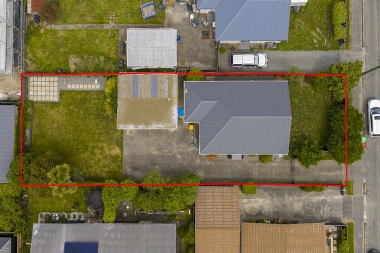 Photo of property in 120 Neville Street, Spreydon, Christchurch, 8024