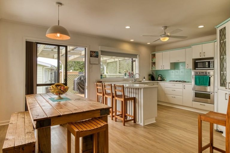 Photo of property in 86 Wycliffe Street, Onekawa, Napier, 4110