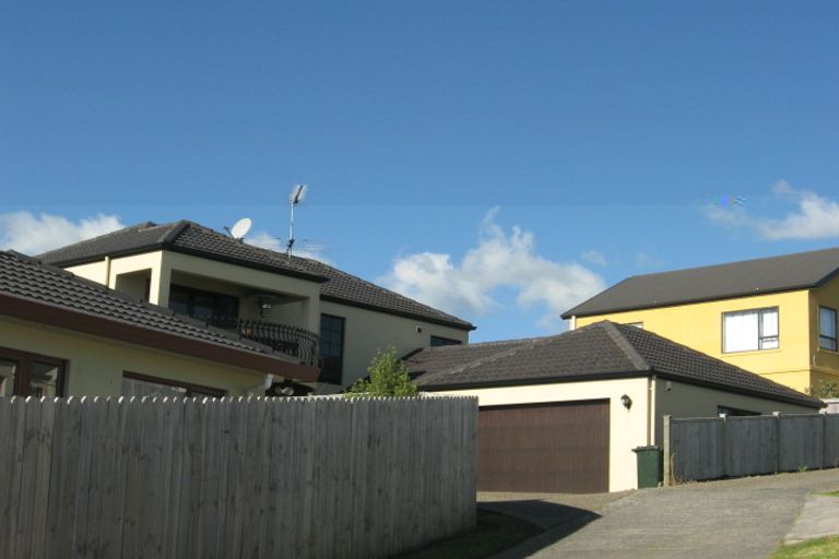Photo of property in 113 Charles Prevost Drive, The Gardens, Auckland, 2105