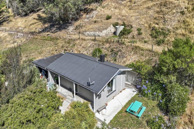 Photo of property in 121 Gebbies Pass Road, Gebbies Valley, Christchurch, 7672