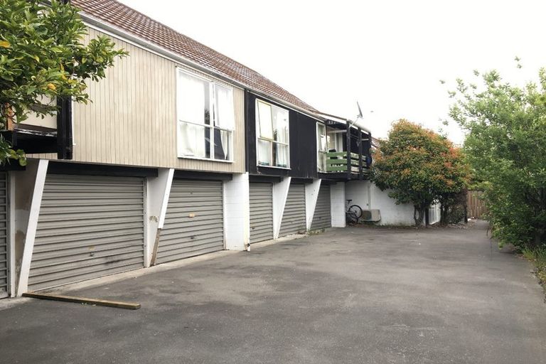 Photo of property in 4/17 Stoneyhurst Street, St Albans, Christchurch, 8014