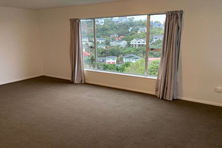 Photo of property in 12 Old Coach Road, Johnsonville, Wellington, 6037