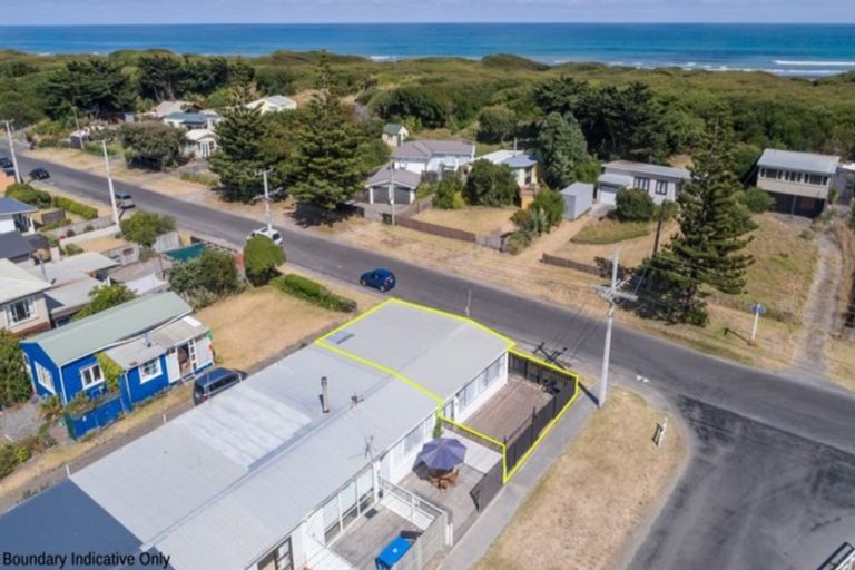 Photo of property in 21a Hunia Terrace, Himatangi Beach, Foxton, 4891