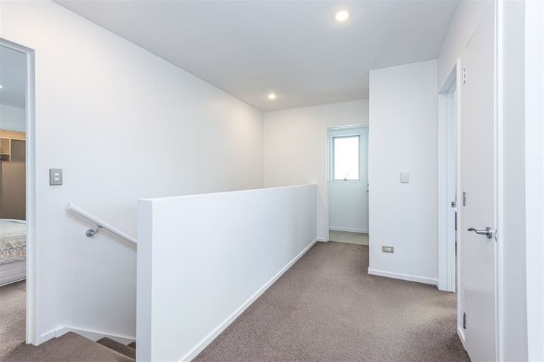 Photo of property in 65 Longfellow Street, Sydenham, Christchurch, 8023