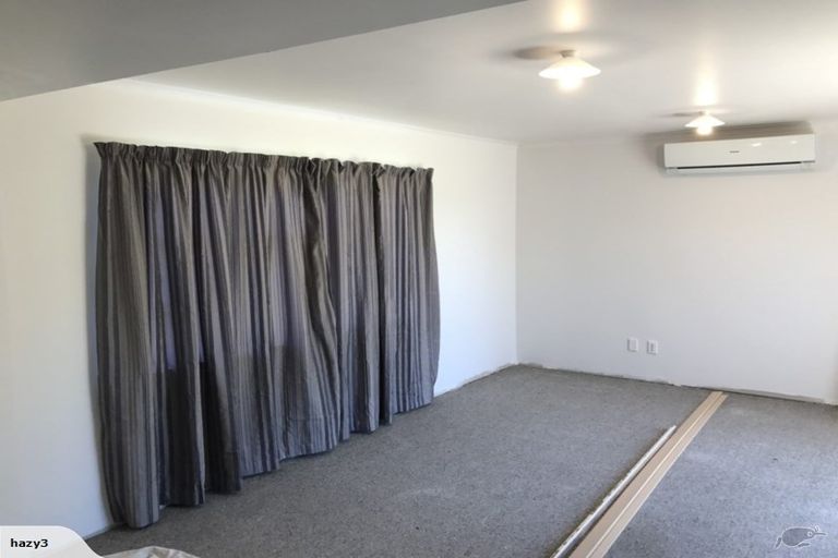 Photo of property in 112 Bentley Street, Masterton, 5810