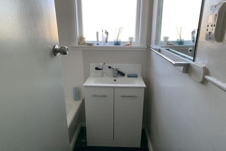 Photo of property in 3 Willis Street, Bader, Hamilton, 3206