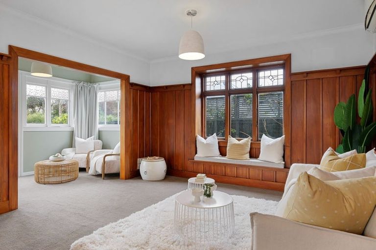 Photo of property in 139 Saint Martins Road, Saint Martins, Christchurch, 8022