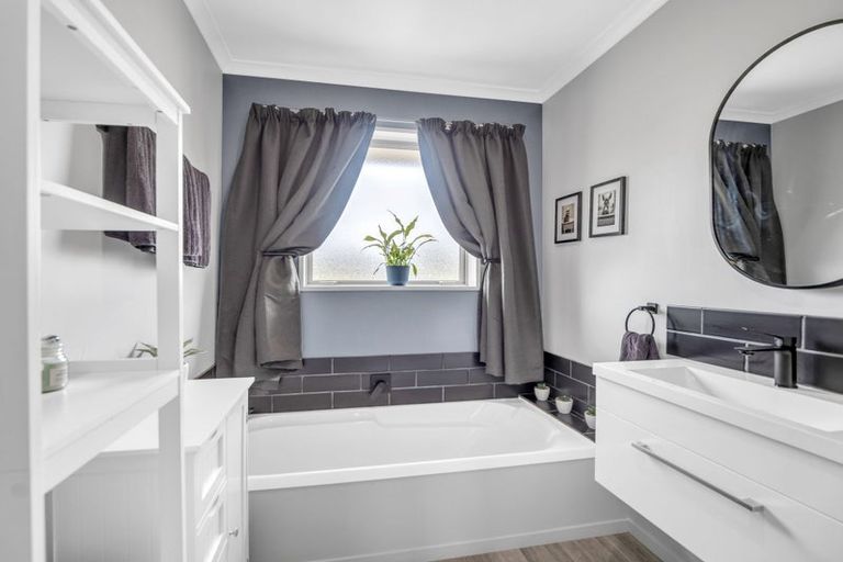 Photo of property in 33b Devils Bridge Road, Weston, Oamaru, 9492