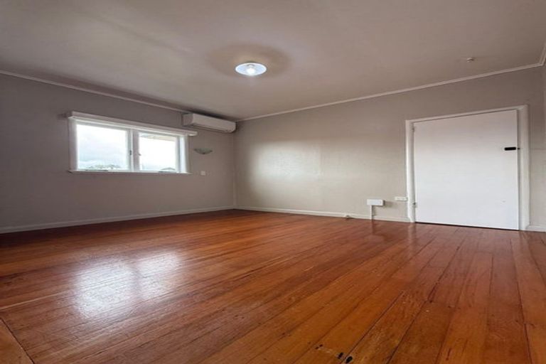 Photo of property in 1-2/144 Kolmar Road, Papatoetoe, Auckland, 2025