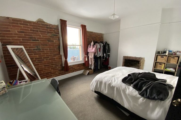 Photo of property in 14 Howe Street, North Dunedin, Dunedin, 9016