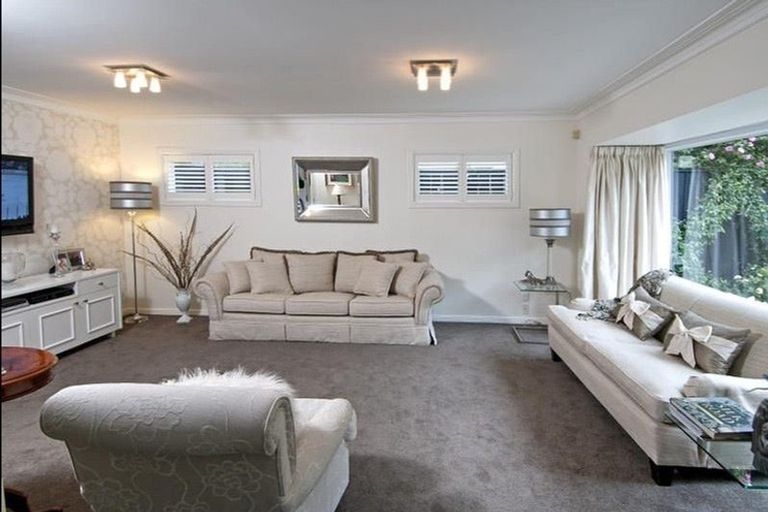 Photo of property in 51 Killarney Avenue, Torbay, Auckland, 0630