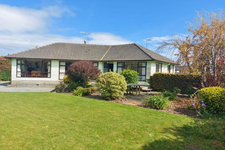 Photo of property in 21 Tararua Street, Trentham, Upper Hutt, 5018