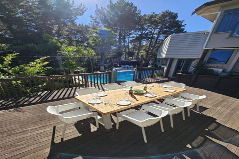 Photo of property in 80 Scott Road, Stanmore Bay, Whangaparaoa, 0932