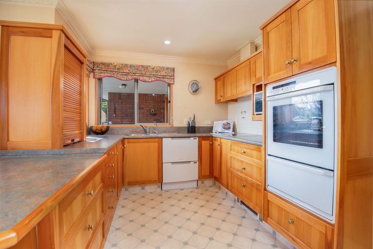 Photo of property in 4a Chatham Street, Waihola, Milton, 9073