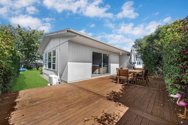 Photo of property in 6 France Street, Waiuku, 2123