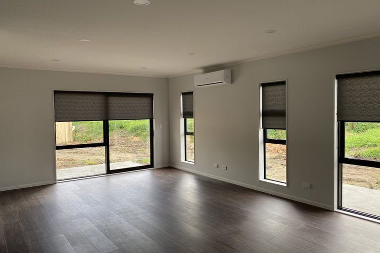 Photo of property in 16 Arahi Place, Rototuna North, Hamilton, 3210