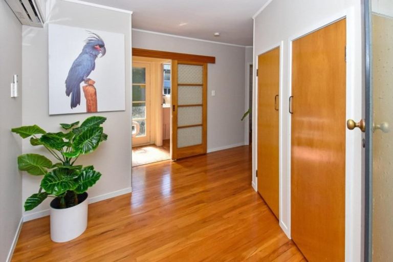 Photo of property in 20 Red Hill Road, Red Hill, Papakura, 2110