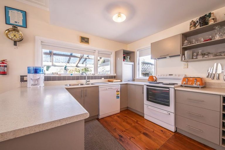 Photo of property in 81 Queen Street, Westport, 7825