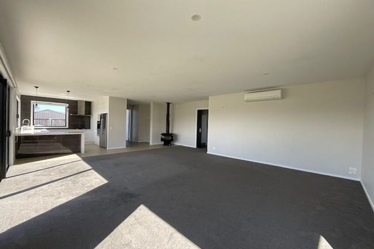 Photo of property in 2 Nancy Lane, Wanaka, 9305
