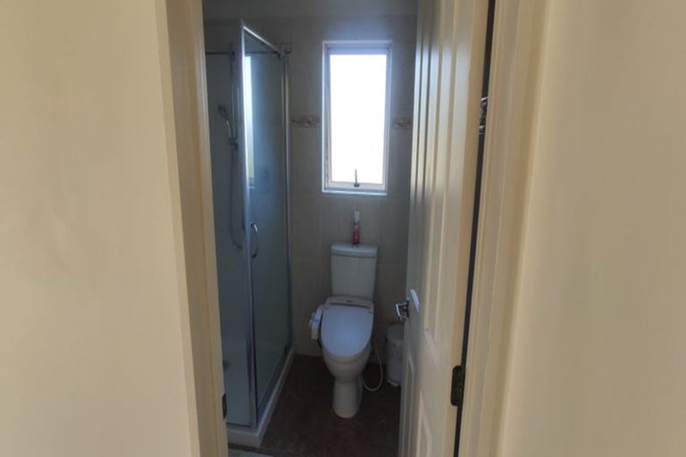 Photo of property in 48 Monte Cassino Place, Birkdale, Auckland, 0626