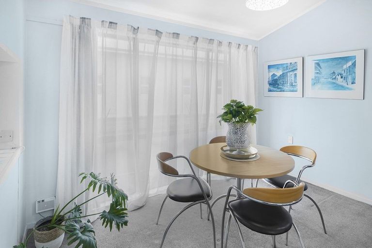 Photo of property in 44b Queen Street, Cambridge, 3434