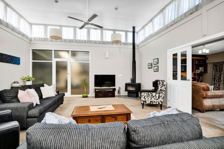 Photo of property in 28 Maire Street, Hawera, 4610