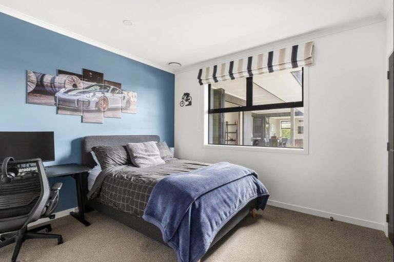 Photo of property in 42 Alan Livingston Drive, Cambridge, 3434