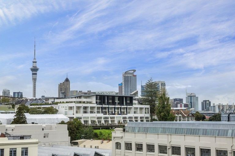 Photo of property in 2/10 Cleveland Road, Parnell, Auckland, 1052