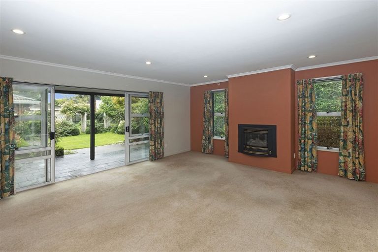 Photo of property in 2/106 Saint James Avenue, Papanui, Christchurch, 8053