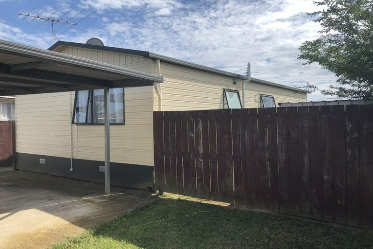 Photo of property in 18 Reelick Avenue, Pakuranga Heights, Auckland, 2010