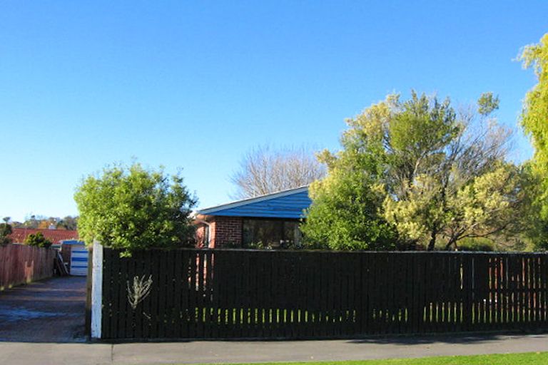 Photo of property in 25 Waipara Street, Cracroft, Christchurch, 8025