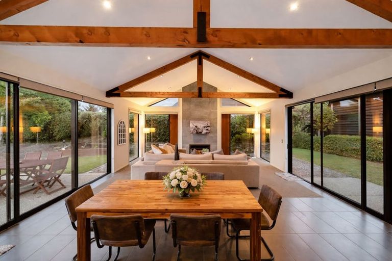 Photo of property in 5 Glengarry Court, Jacks Point, Queenstown, 9371