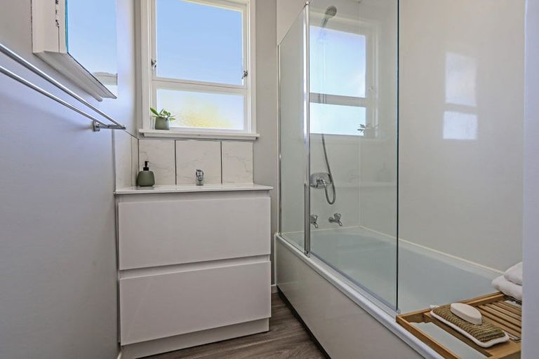 Photo of property in 9 Burton Place, Flaxmere, Hastings, 4120