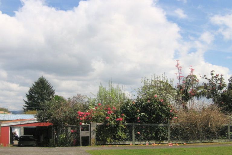 Photo of property in 27 Scott Avenue, Owhata, Rotorua, 3010