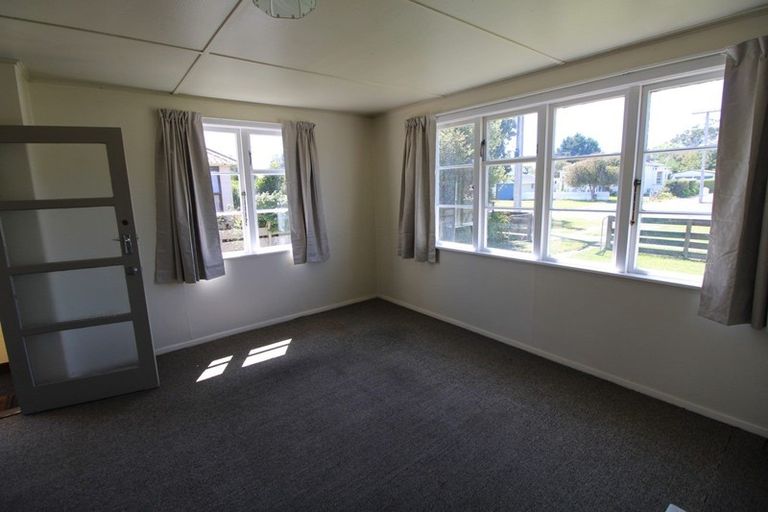 Photo of property in 34 Norbiton Road, Foxton, 4814