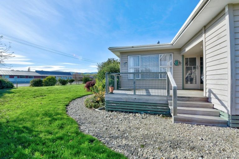 Photo of property in 56 Blaydon Street, Waikaia, 9778