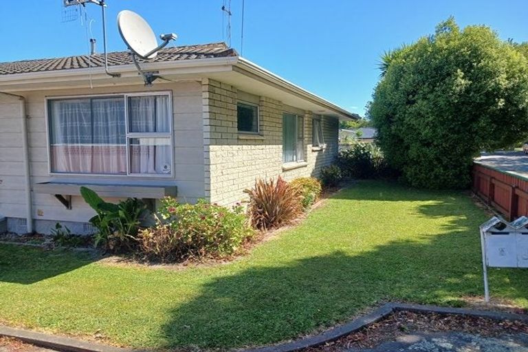 Photo of property in 668a Pioneer Highway, Highbury, Palmerston North, 4412