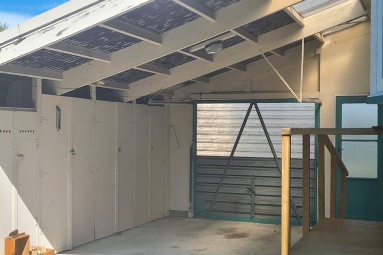 Photo of property in 1 East Street, Greytown, 5712