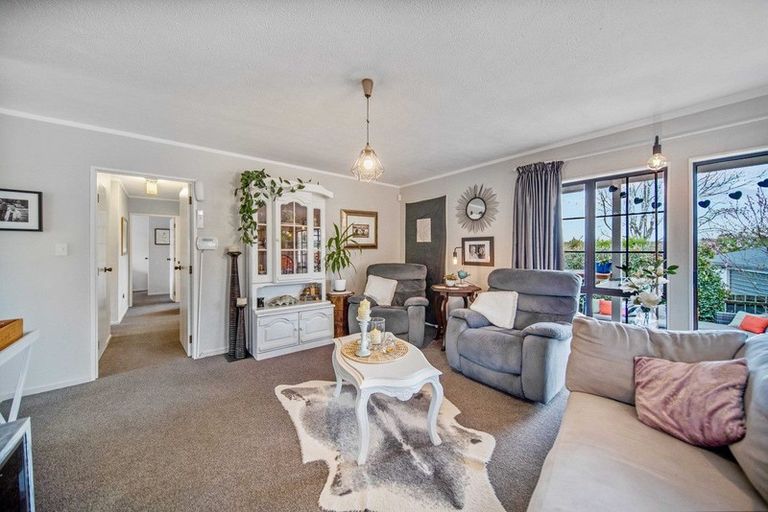 Photo of property in 30 Lorelei Place, Opaheke, Papakura, 2113