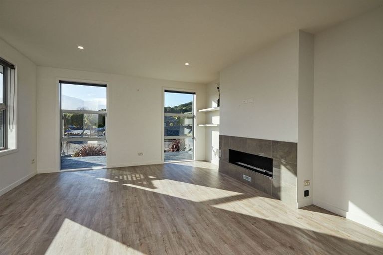 Photo of property in 7 Mcrae Gardens, Kaikoura Flat, Kaikoura, 7371