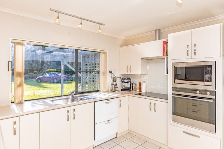 Photo of property in 15 Willow Park Drive, Opaki, Masterton, 5871