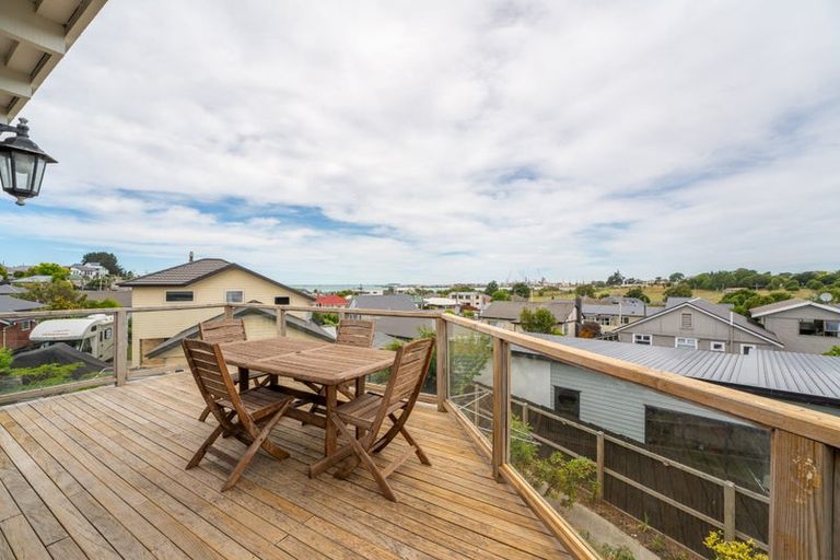 Photo of property in 1a Belfield Street, Waimataitai, Timaru, 7910